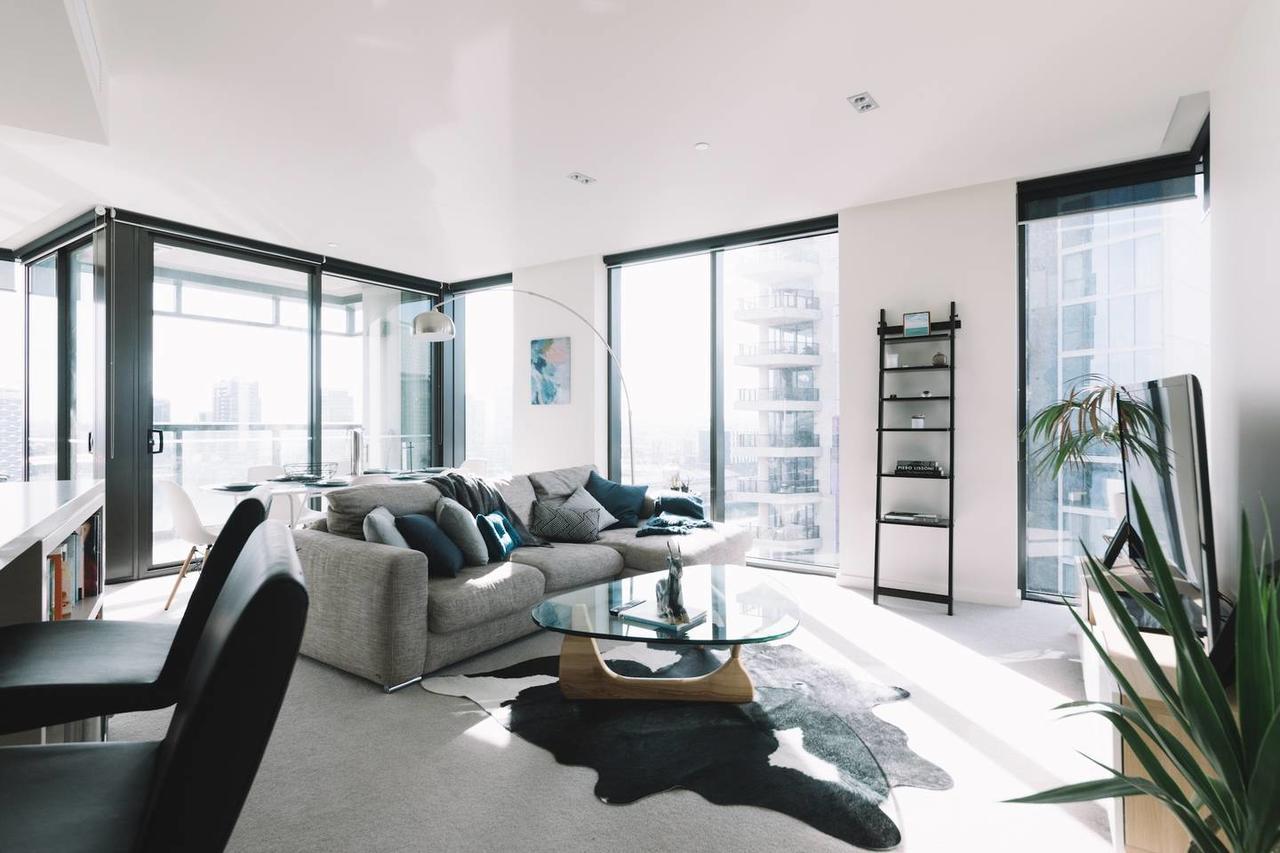 Experience Waterfront Luxury With Views Lejlighed Melbourne Eksteriør billede