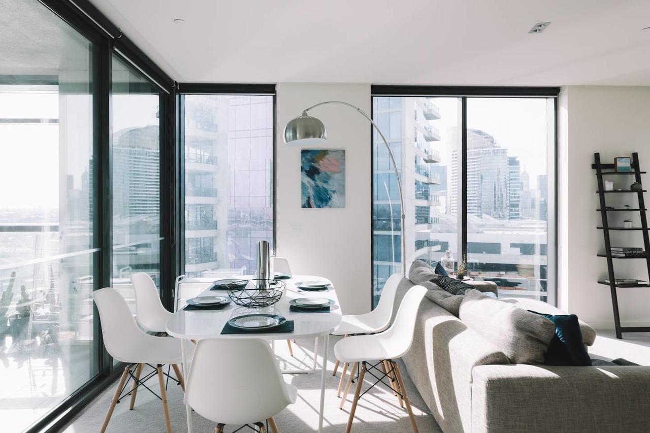 Experience Waterfront Luxury With Views Lejlighed Melbourne Eksteriør billede